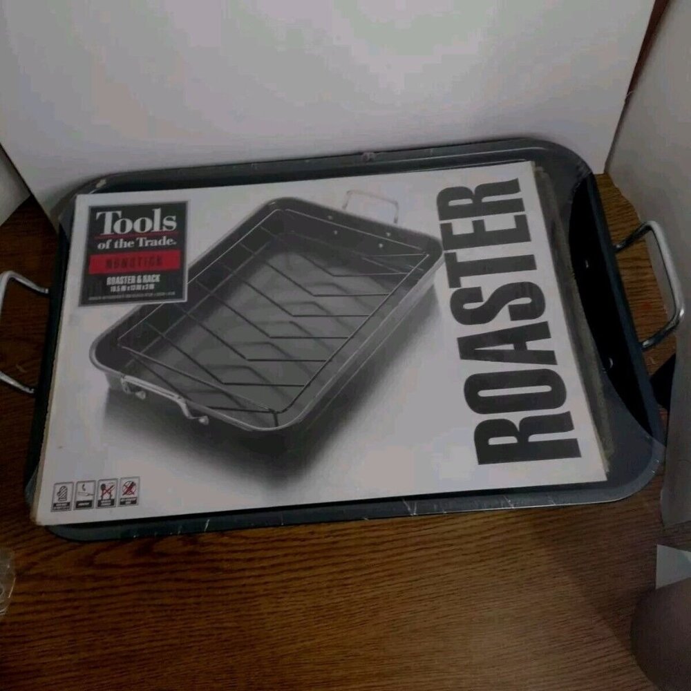 Tool Of The Trade Nonstick Roaster W/Rack New 18.5x13x3 W/Handles